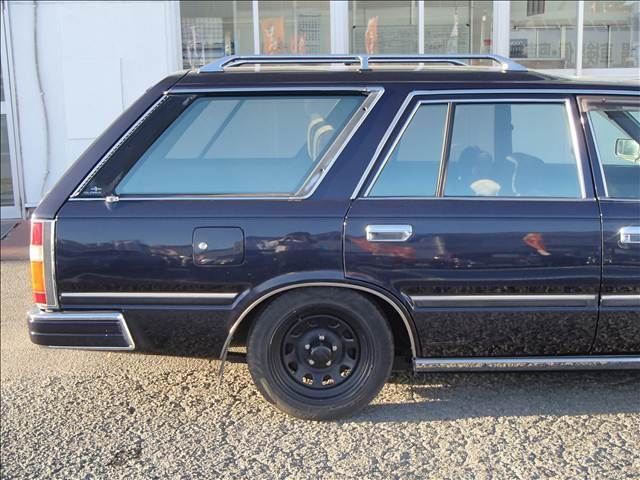 NISSAN GLORIA WAGON 1999 Image 31