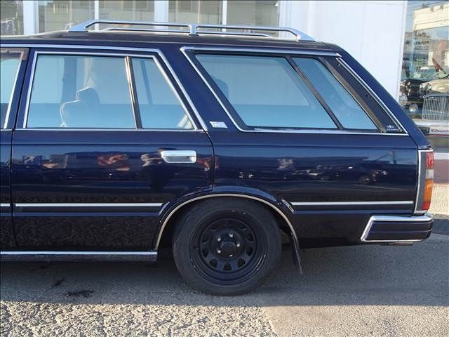 NISSAN GLORIA WAGON 1999 Image 31