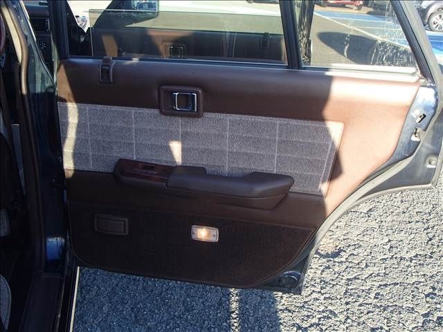 NISSAN GLORIA WAGON 1999 Image 31