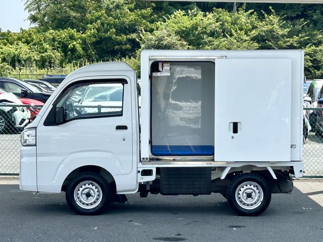 DAIHATSU HIJET TRUCK 4WD 2018 Image 31