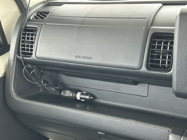 DAIHATSU HIJET TRUCK 4WD 2018 Image 31