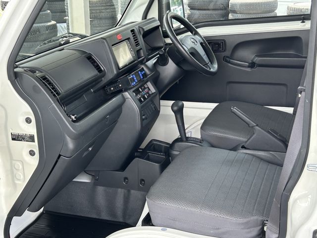 DAIHATSU HIJET TRUCK 4WD 2018 Image 31