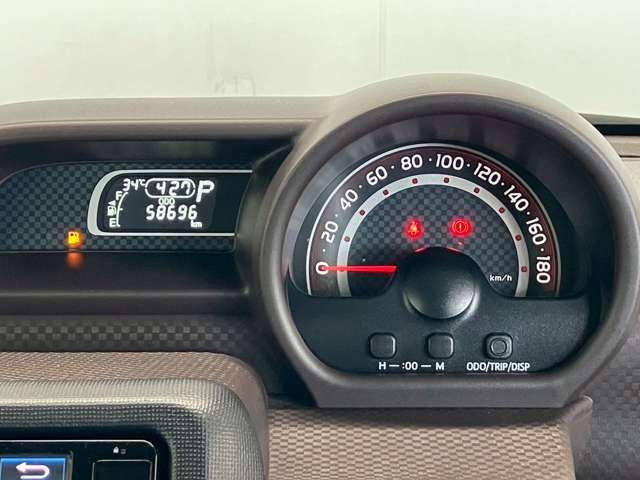 TOYOTA PORTE 2015 Image 31