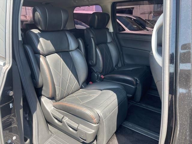 NISSAN ELGRAND 2014 Image 31