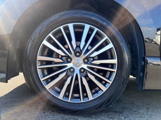 NISSAN ELGRAND 2014 Image 31