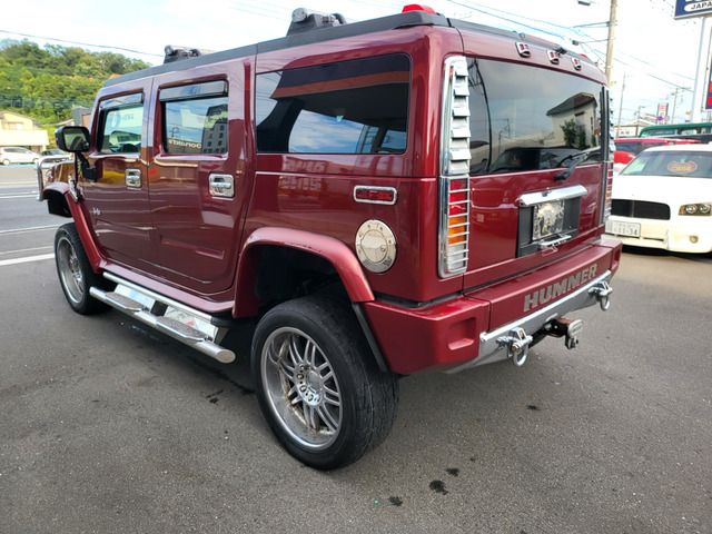 HUMMER H2 2004 Image 31