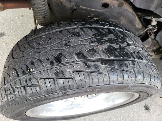 HUMMER H2 2004 Image 31