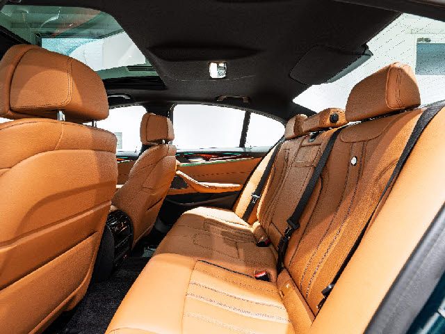 ALPINA D5 S LIMOUSIN 2021 Image 31