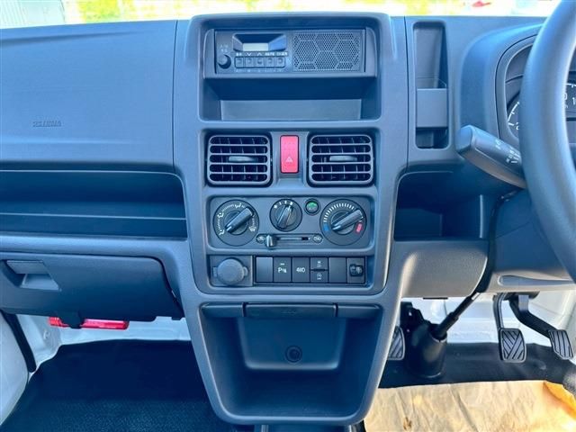 NISSAN CLIPPER TRUCK 4WD 2024 Image 31