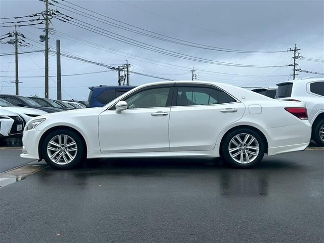 TOYOTA CROWN SEDAN 2014 Image 31