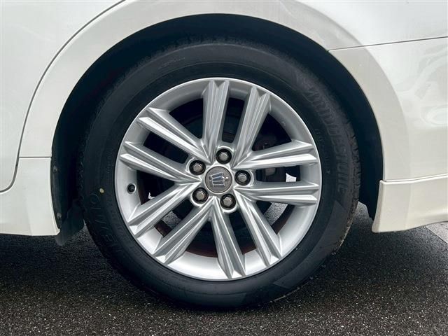 TOYOTA CROWN SEDAN 2014 Image 31