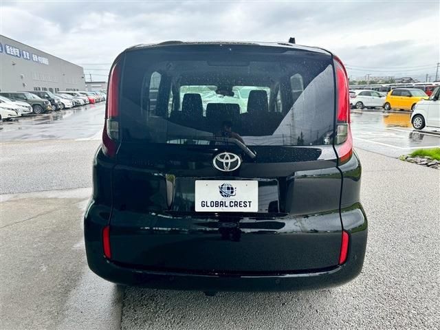 TOYOTA SIENTA 2022 Image 31