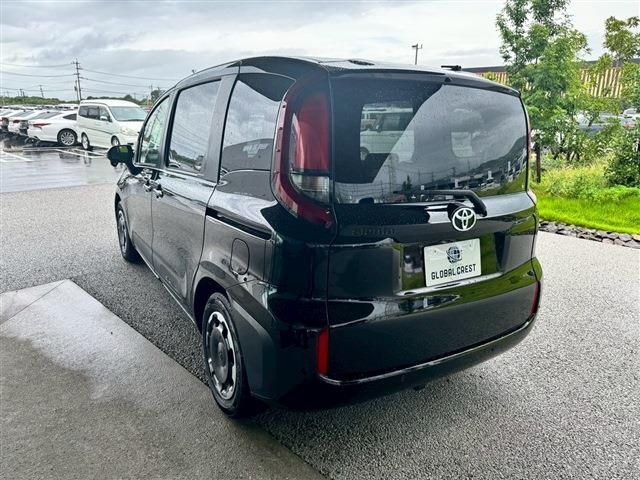 TOYOTA SIENTA 2022 Image 31