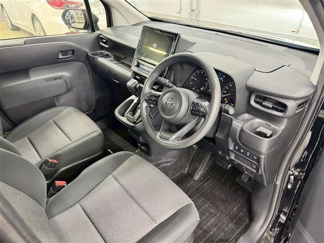 TOYOTA SIENTA 2022 Image 31