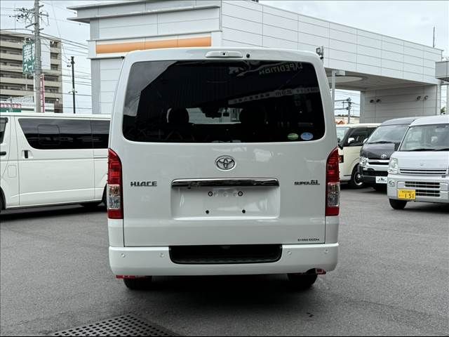 TOYOTA HIACE VAN 4WD 2021 Image 31
