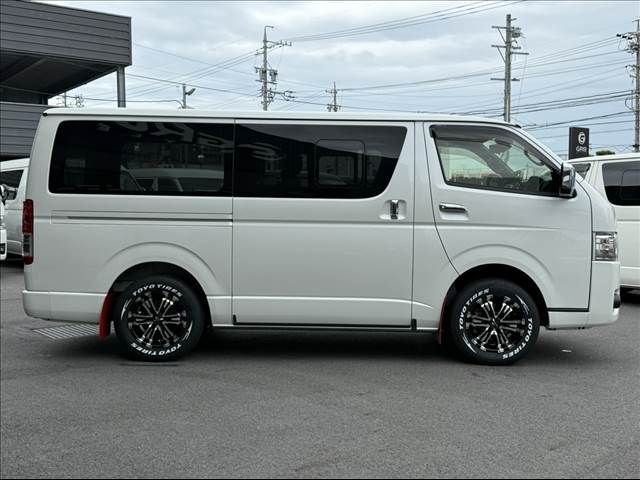 TOYOTA HIACE VAN 4WD 2021 Image 31