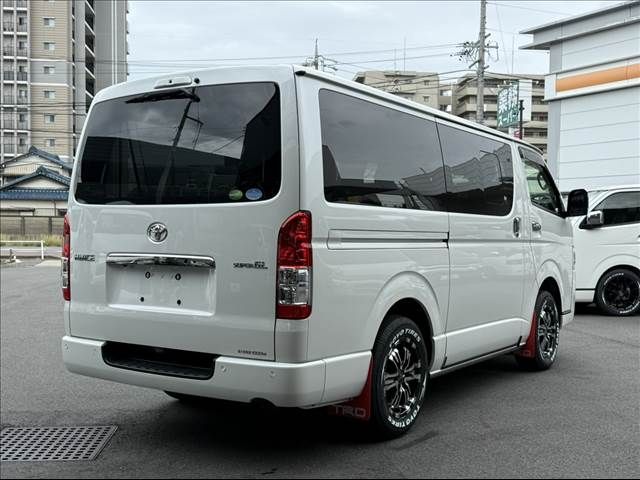 TOYOTA HIACE VAN 4WD 2021 Image 31
