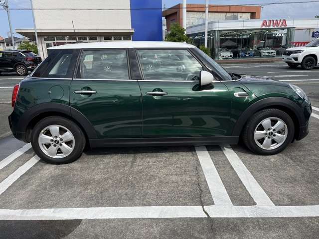 BMW MINI COOPER 5DOOR 2019 Image 31