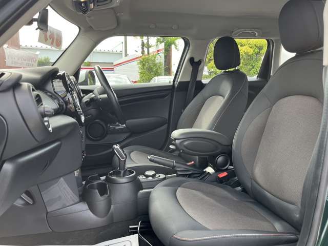 BMW MINI COOPER 5DOOR 2019 Image 31