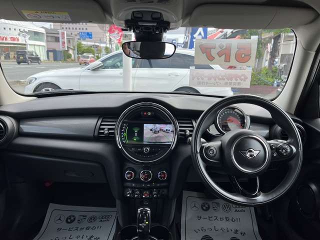 BMW MINI COOPER 5DOOR 2019 Image 31