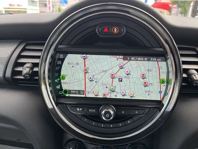 BMW MINI COOPER 5DOOR 2019 Image 31