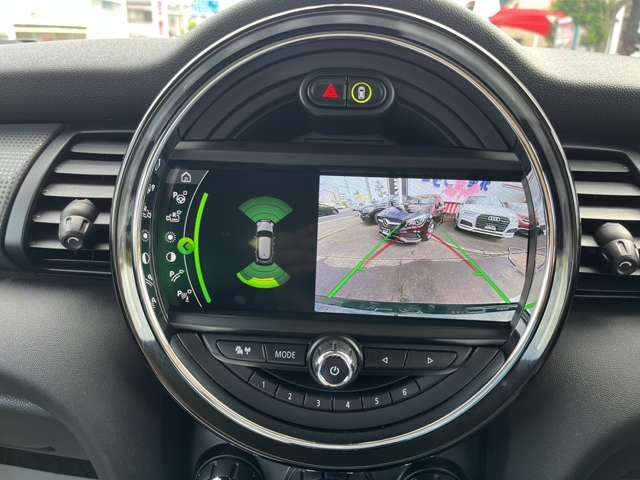 BMW MINI COOPER 5DOOR 2019 Image 31