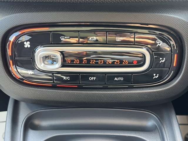 MCC SMART FORFOUR 2017 Image 31