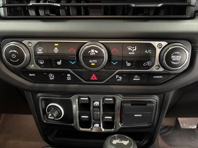 JEEP WRANGLER UNLIMI 2024 Image 31