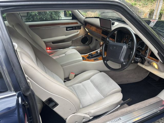 JAGUAR XJSERIES COUP 1995 Image 31