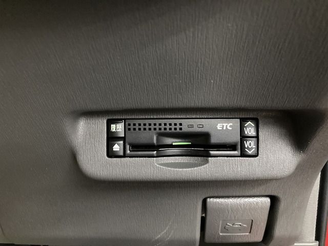 TOYOTA PRIUS 2011 Image 31