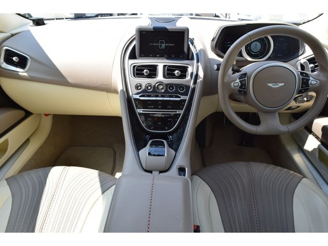 ASTON MARTIN ASTON MARTIN 2017 Image 31