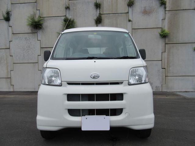 DAIHATSU HIJET DECKVAN 2016 Image 31