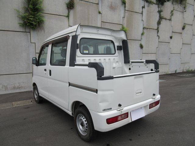 DAIHATSU HIJET DECKVAN 2016 Image 31