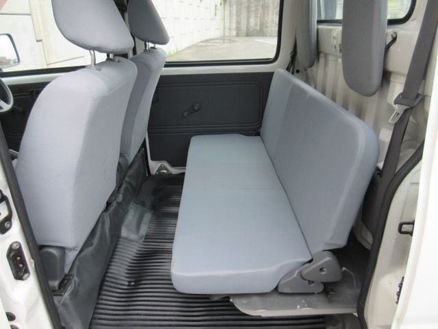 DAIHATSU HIJET DECKVAN 2016 Image 31