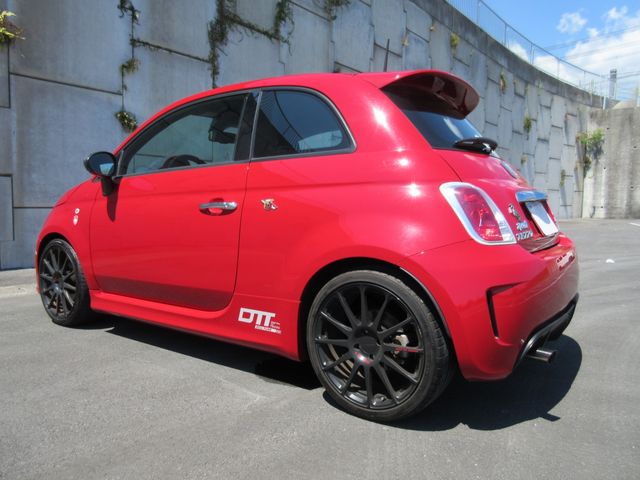 FIAT ABARTH 500 2013 Image 31