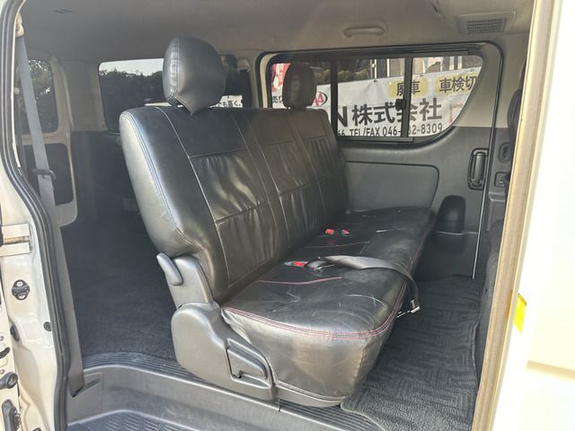 TOYOTA HIACE VAN 2WD 2012 Image 31