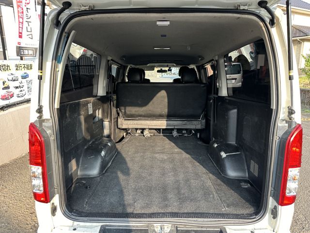 TOYOTA HIACE VAN 2WD 2012 Image 31