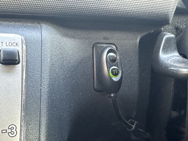 TOYOTA HIACE VAN 2WD 2012 Image 31