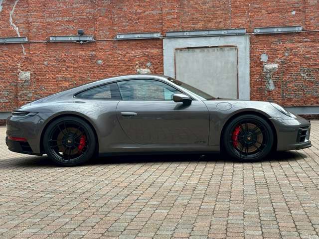 PORSCHE 911 2022 Image 31