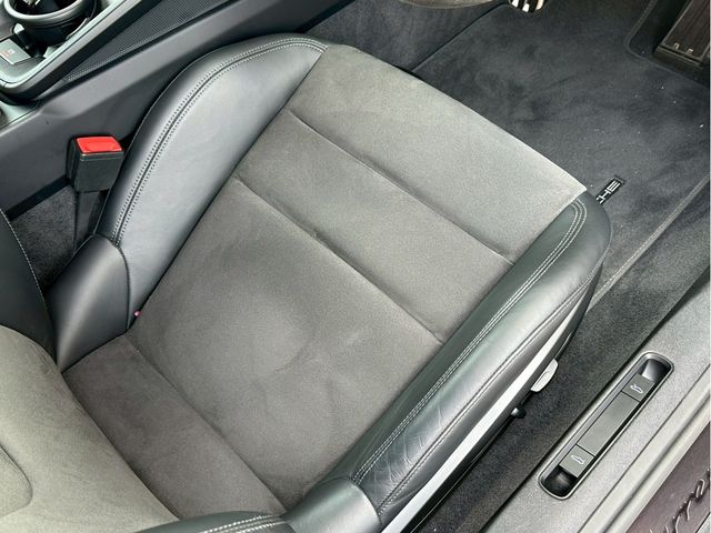 PORSCHE 911 2022 Image 31