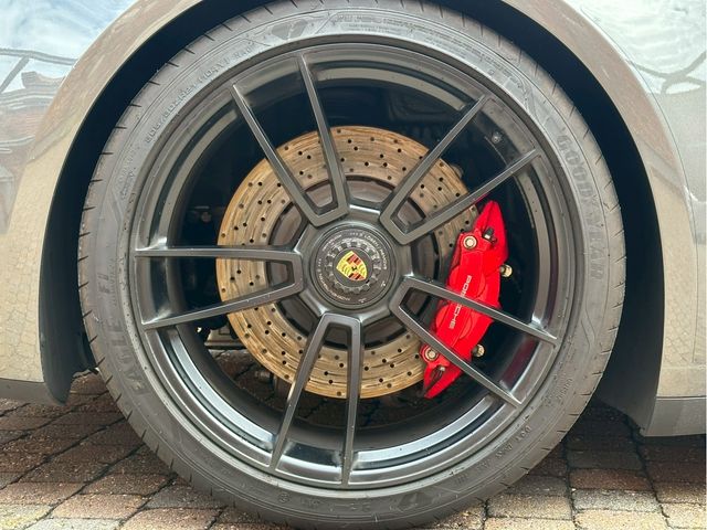 PORSCHE 911 2022 Image 31