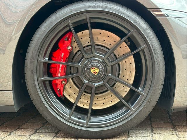 PORSCHE 911 2022 Image 31