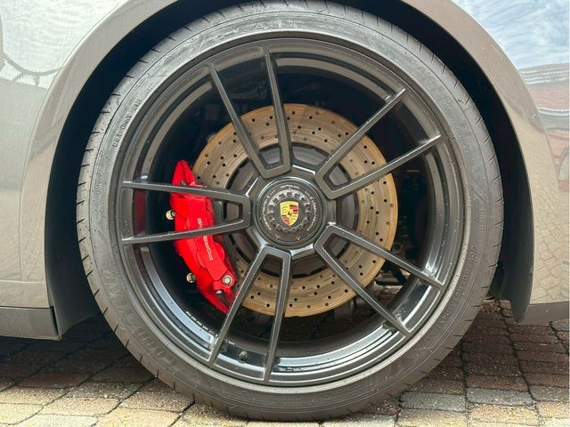 PORSCHE 911 2022 Image 31