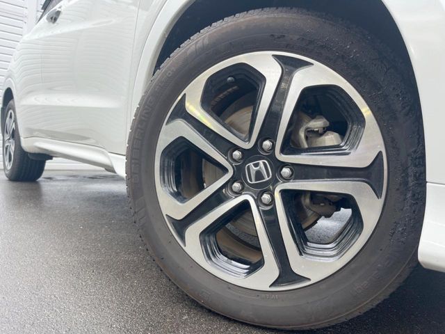 HONDA VEZEL HYBRID 2015 Image 31