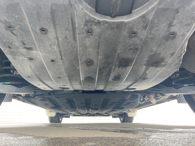 HONDA VEZEL HYBRID 2015 Image 31