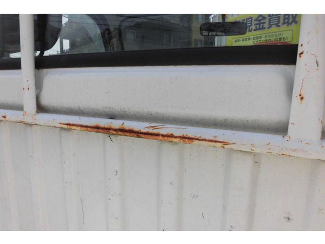 SUBARU SAMBAR TRUCK 2000 Image 31