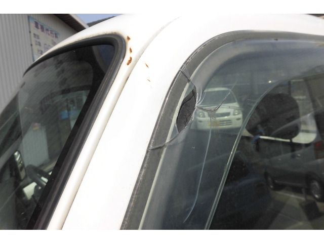 SUBARU SAMBAR TRUCK 2000 Image 31