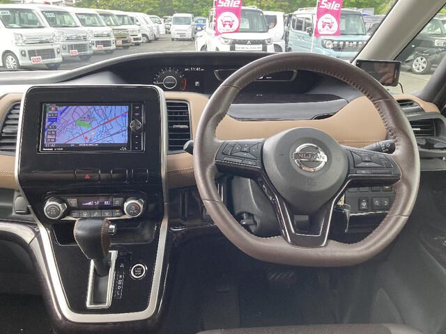 NISSAN SERENA  S-HYBRID 4WD 2017 Image 31