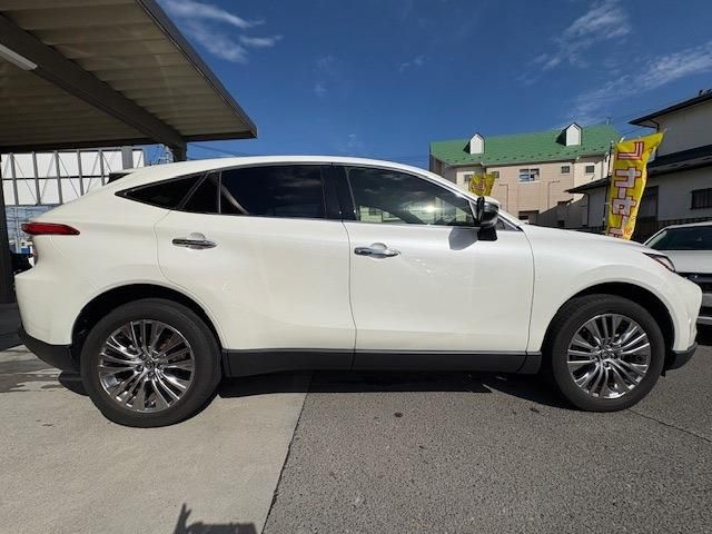 TOYOTA HARRIER HYBRID 2021 Image 31