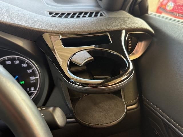 TOYOTA HARRIER HYBRID 2021 Image 31